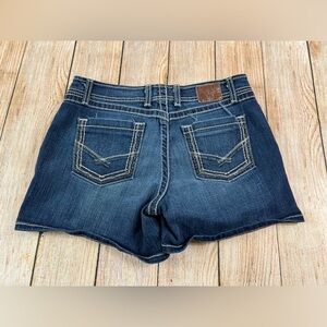 Women’s BKE Stretch Denim Blue Jean Shorts Wendy Size 31